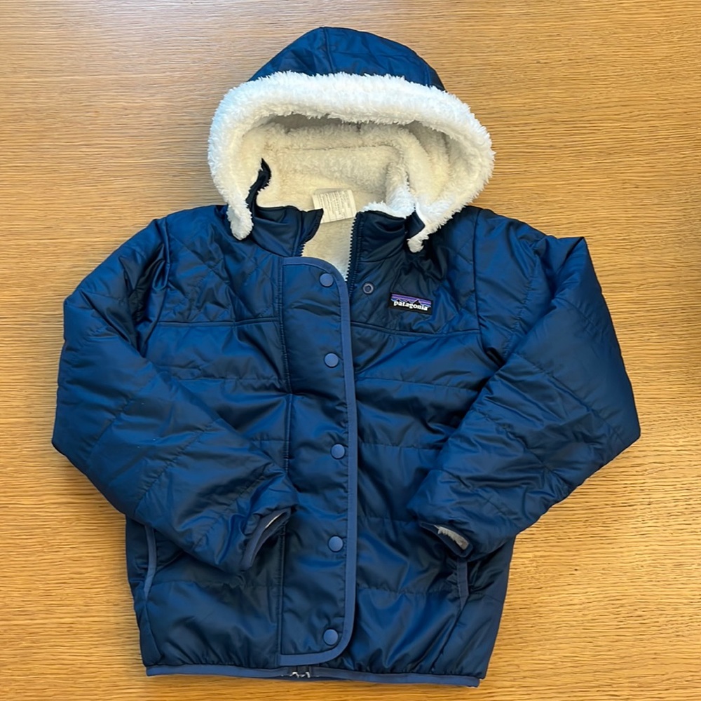Patagonia Puffer w/ Cozy Lining and Detachable Hood,  size xs (5-6)